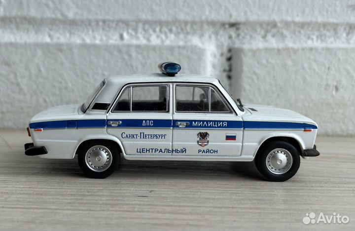 Модель автомобиля ваз 2106 масштаб 1:43