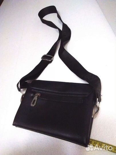 Сумка мужская через плечо черная. Бу. 20на14см