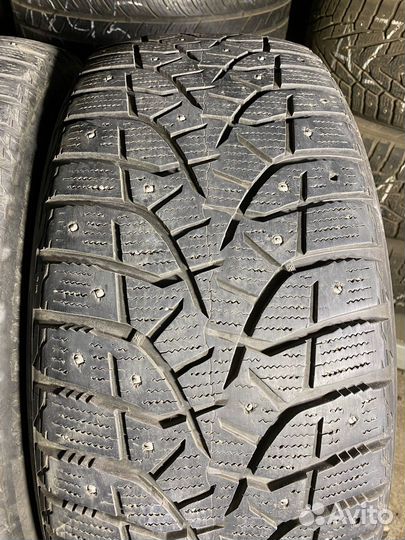 Bridgestone Blizzak Spike-02 SUV 255/50 R20 109T