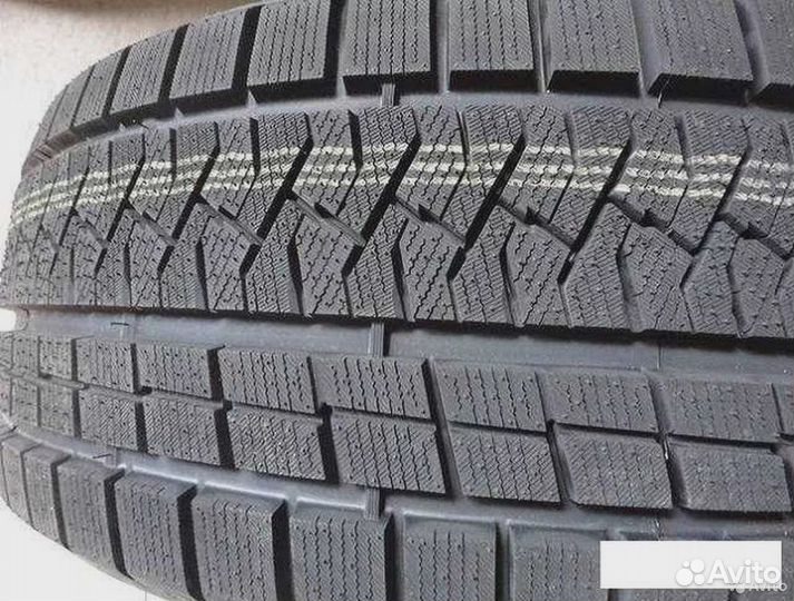 Triangle PL01 225/60 R18 103VR