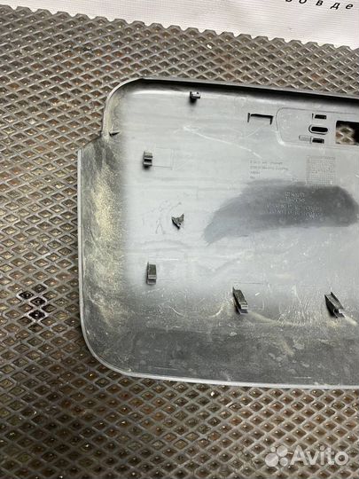 Корпус зеркала наружного правый Renault T 82408481