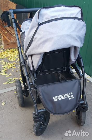 Детская коляска 3 в 1