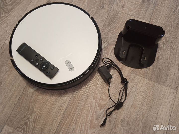 Робот пылесос