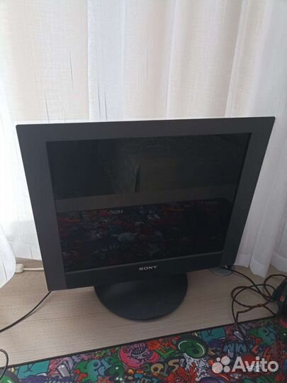 Монитор Sony (sdm-hx75) со шнуром