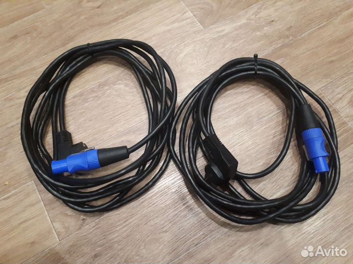 Сетевой кабель powercon