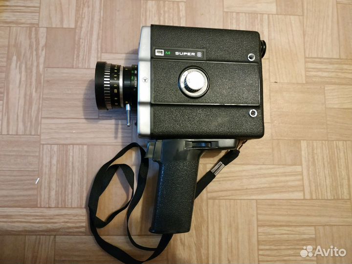 Кинокамера Аврора 215 Super 8