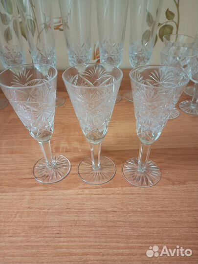 Хрустальные бокалы, рюмки, фужеры