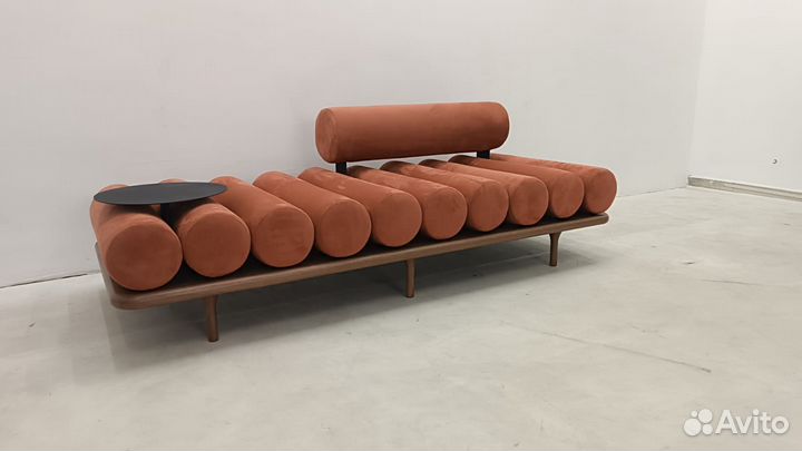 Диван-скамья Rolling Stones