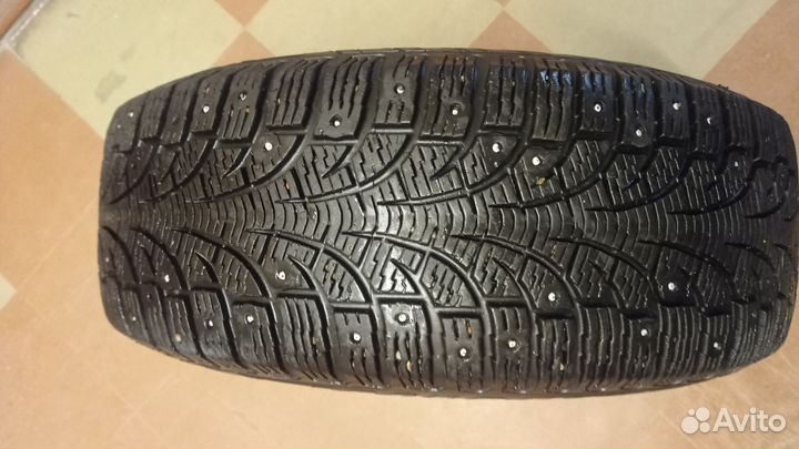 Колеса зимние Pirelli 215 55 r 16