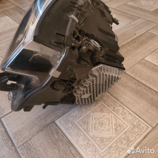 Фара правая USA Bmw х3 / x4 adaptive LED