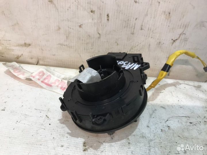 Шлейф-лента Mazda 3 седан BK Z6 2008