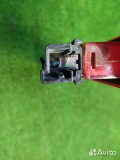 Фонарь задний (стоп сигнал) Ford Maverick TM1 GZ