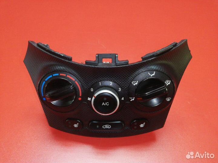 Блок управления климатической установкой Hyundai