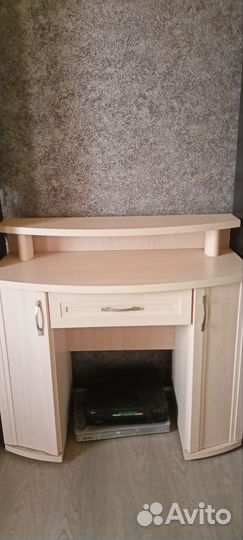 Туалетный столик