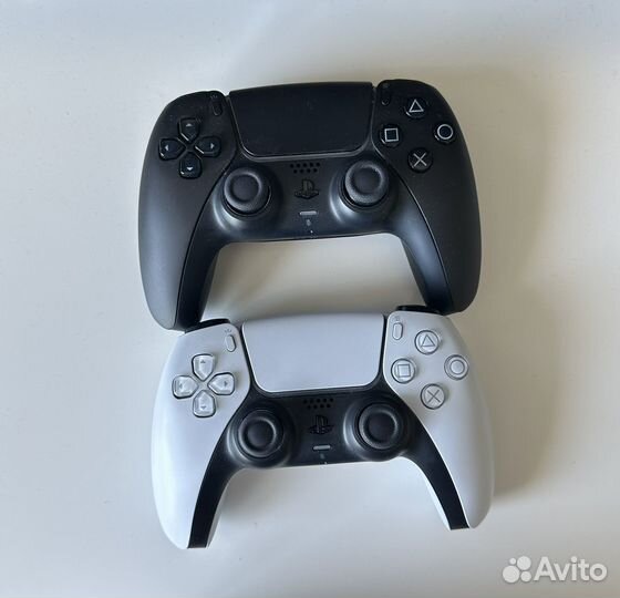 Sony playstation 5 + 2 геймпада