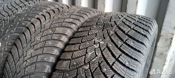Pirelli Scorpion Ice Zero 2 275/50 R21 113H
