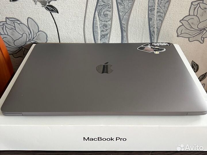 Apple Macbook pro 13 2020 m1 8gb 512gb