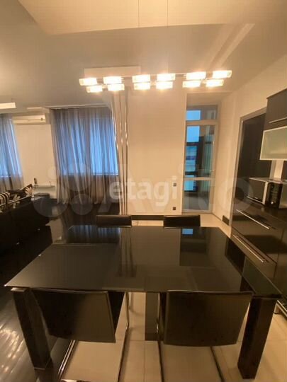 2-к. квартира, 110,4 м², 6/6 эт.