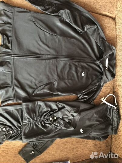 Костюм спортивный адидас ориджинал