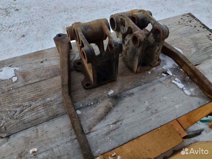 Кронштейн кабины камаз