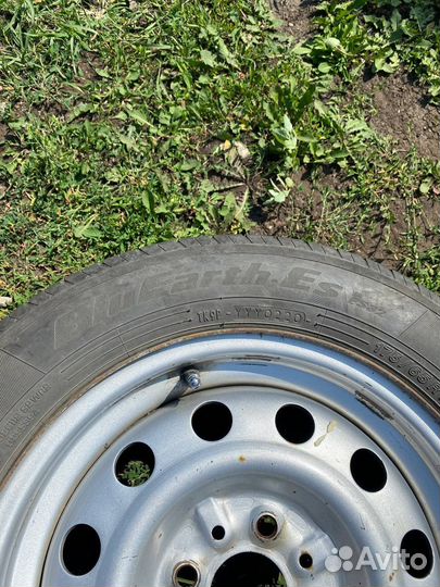 Yokohama Bluearth ES32 175/65 R14