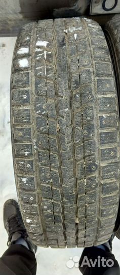 Dunlop DT-2 225/65 R17 25Y