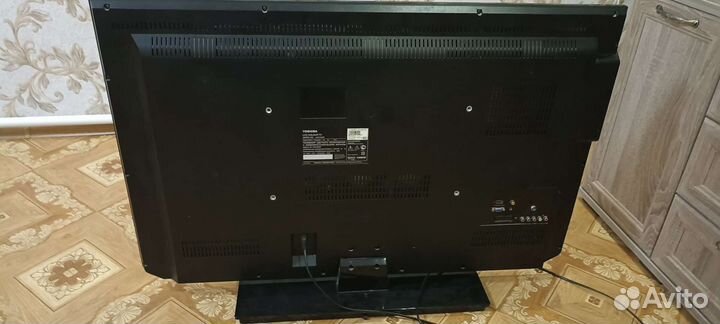 Спутниковая тарелка триколор телевизор Тошиба