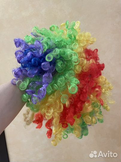 Парик на клоуна