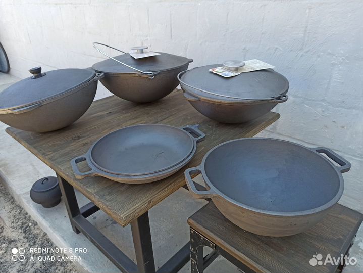 Казан чугунный с чугунной крышкой сковородка