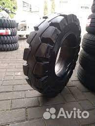 Camso (Solideal) 21x8,00-9/6,00(200/75-9) RES 330