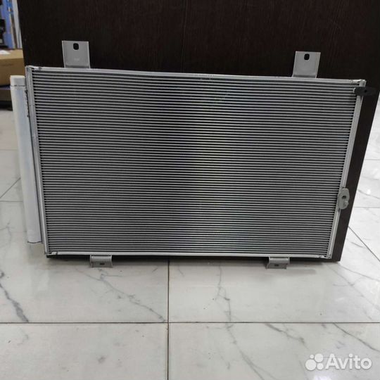 Радиатор кондиционера Toyota Highlander