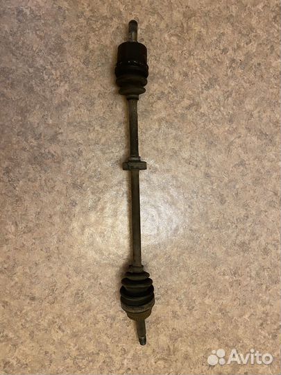 Приводной вал правый hyundai tiburon 2.0 G4GF