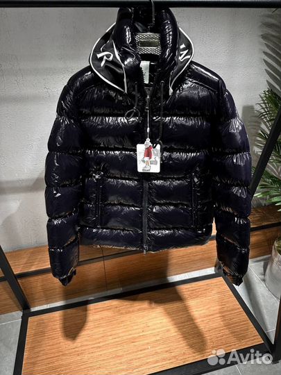 Пуховик moncler