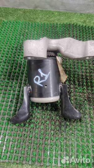 Опора (подушка) двигателя правая Ford Fiesta (CB1