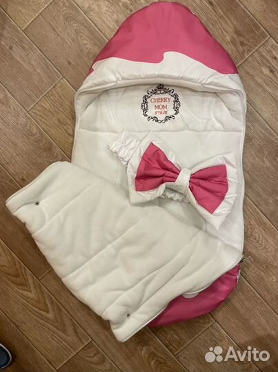 3 Конверта на выписку: киндер сюрприз, розовый кон