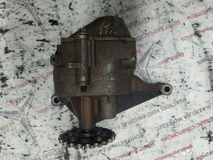 Насос масляный om611 w203 Mercedes