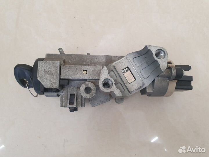 Замок зажигания Haima 3 седан HM483Q-A 2011