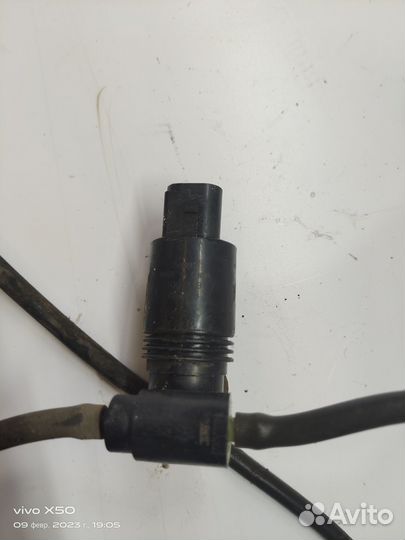 Насос омывателя фар Freelander 2 2007-2014