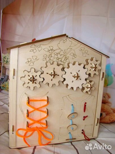 Бизиборд бизикуб