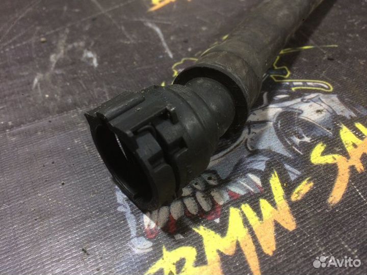 Шланг радиатора Bmw 3 E46 sedan/ E46/4 M54B30 2001