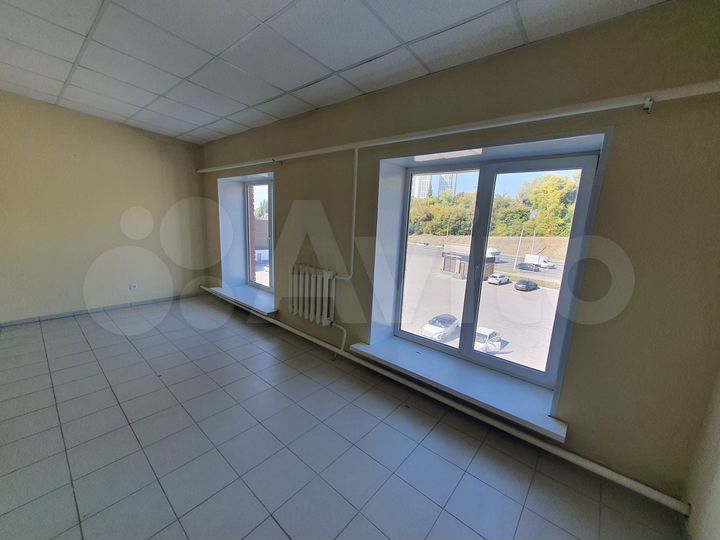 Офис, 55 м² с парковкой
