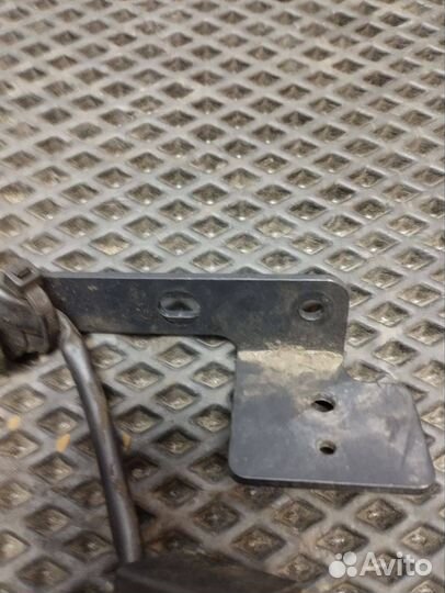 Датчик сигнализации Volvo FH4 22276423