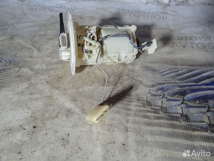 Насос топливный Nissan Maxima A33 2000-2003