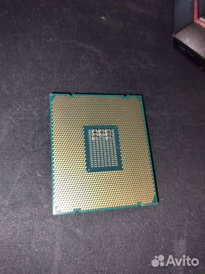 Процессор Xeon E5-2650LV4