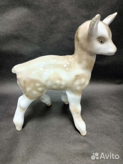 Статуэтка фарфор СССР оленёнок дулëво