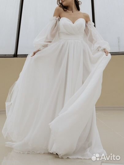 Свадебное платье