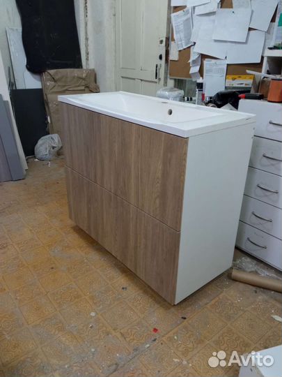 Тумба с раковиной для ванной новая
