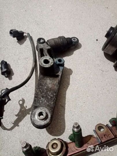 С двигателя 1ZZ. EF