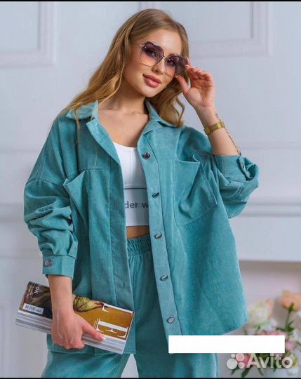 Костюм женский