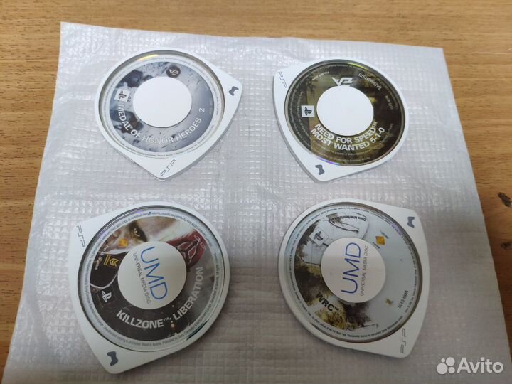 Игры для sony PSP 4 шт. лицензия